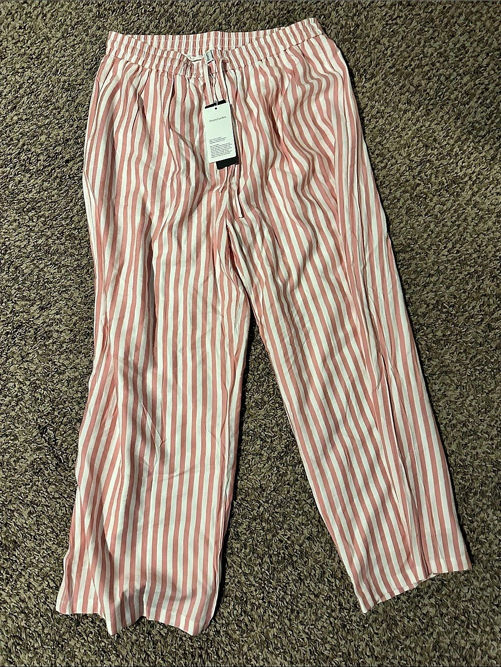 Pretty Garden Striped Wide Leg Pants in Pink & White NWT